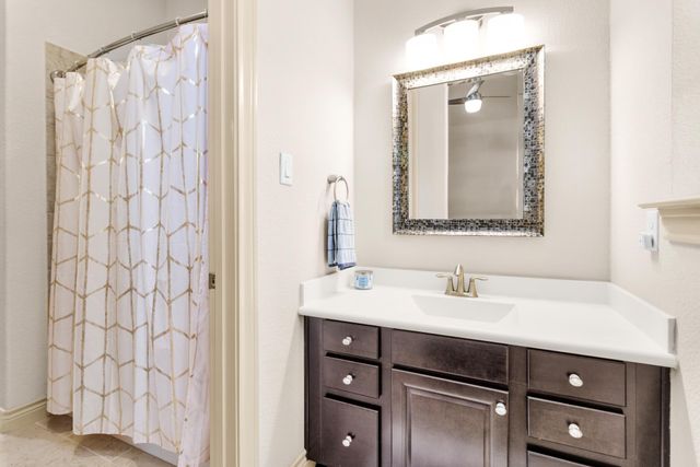 29 Highland Point Drive, Montgomery, TX 77356