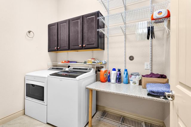 29 Highland Point Drive, Montgomery, TX 77356