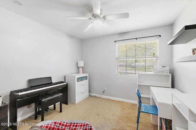 560 MANDALAY Road, Jacksonville, FL 32216