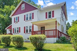 705 E WALNUT ST, North Wales, PA 19454