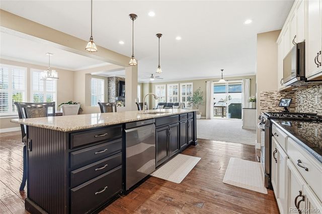 7961 S Flat Rock Way, Aurora, CO 80016