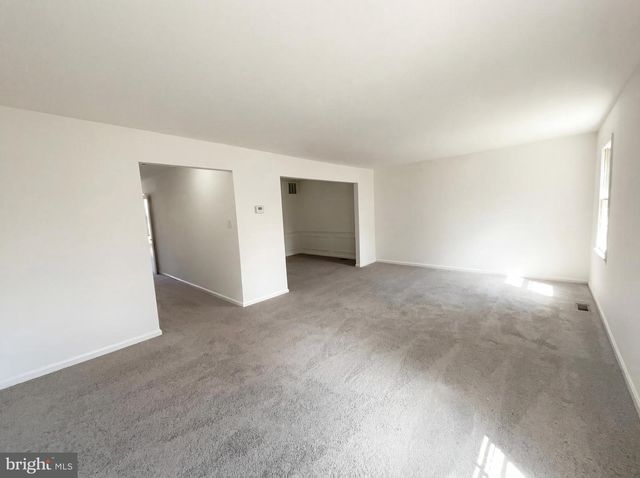 645 N ARMISTEAD ST, Alexandria, VA 22312