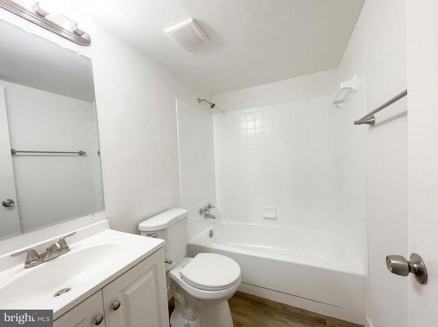 645 N ARMISTEAD ST, Alexandria, VA 22312