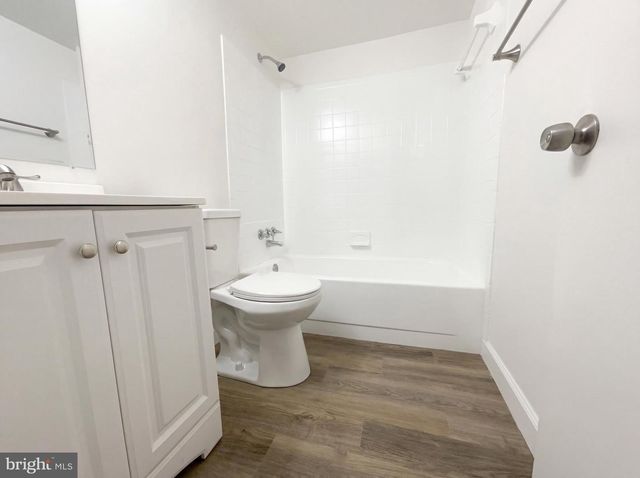 645 N ARMISTEAD ST, Alexandria, VA 22312