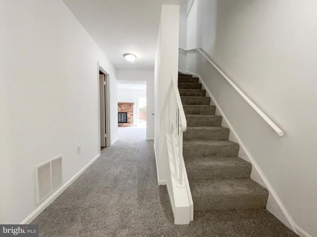 645 N ARMISTEAD ST, Alexandria, VA 22312