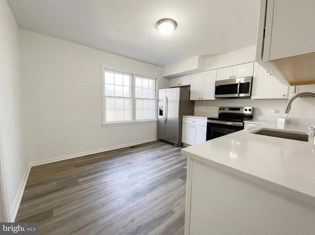 645 N ARMISTEAD ST, Alexandria, VA 22312