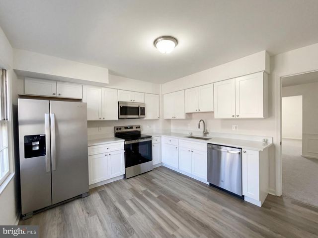 645 N ARMISTEAD ST, Alexandria, VA 22312