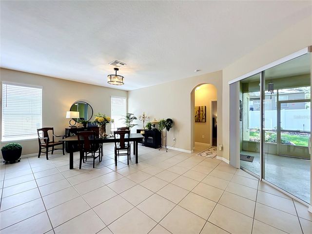 527 AZALEA BLOOM DRIVE, Apopka, FL 32712