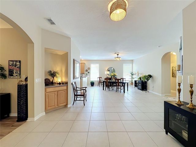 527 AZALEA BLOOM DRIVE, Apopka, FL 32712