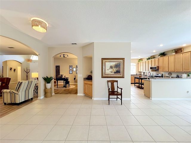 527 AZALEA BLOOM DRIVE, Apopka, FL 32712