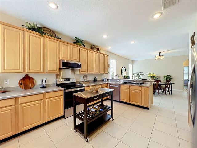 527 AZALEA BLOOM DRIVE, Apopka, FL 32712