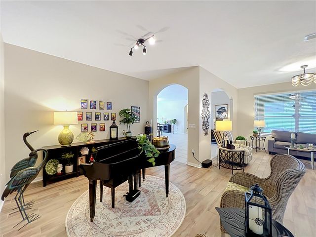 527 AZALEA BLOOM DRIVE, Apopka, FL 32712