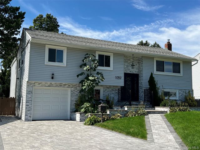 1059 Denton Avenue, Manhasset Hills, NY 11040