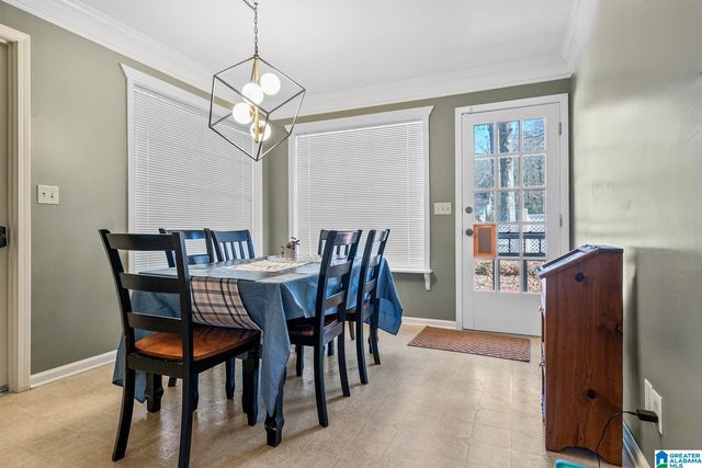 1439 CABIN HILL ROAD, Birmingham, AL 35235