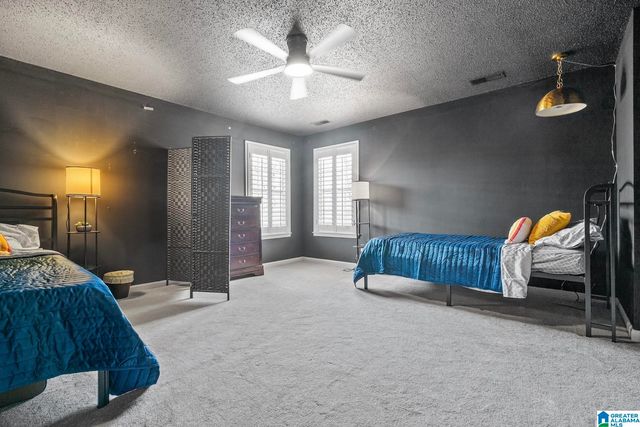 1439 CABIN HILL ROAD, Birmingham, AL 35235