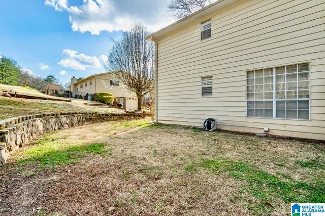 1439 CABIN HILL ROAD, Birmingham, AL 35235