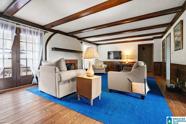 1439 CABIN HILL ROAD, Birmingham, AL 35235