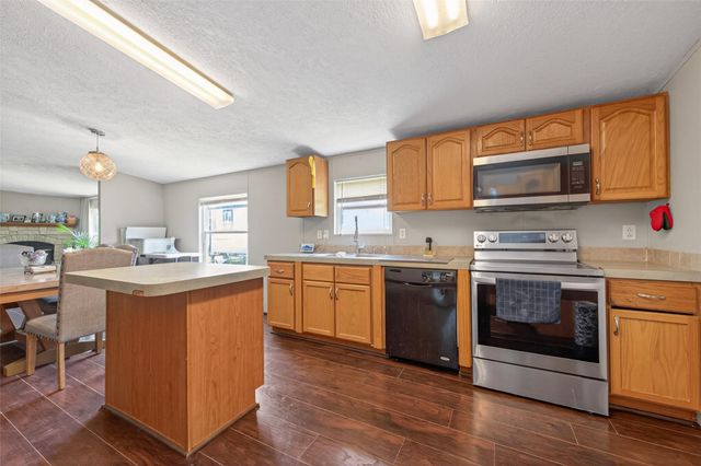 494 Road 5202, Cleveland, TX 77327