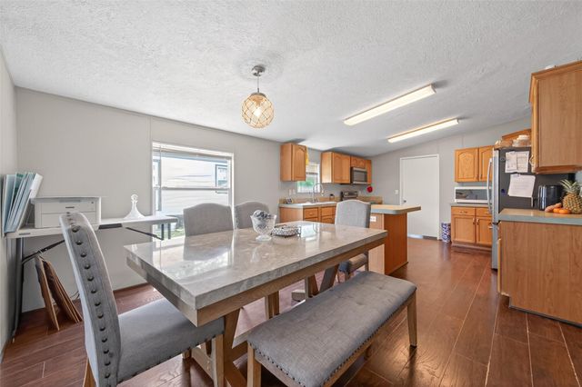 494 Road 5202, Cleveland, TX 77327