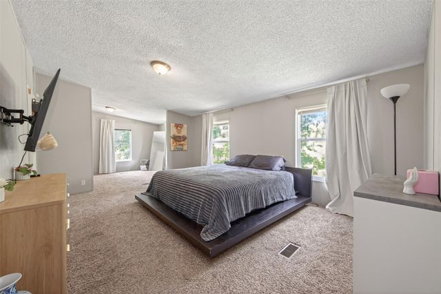 494 Road 5202, Cleveland, TX 77327