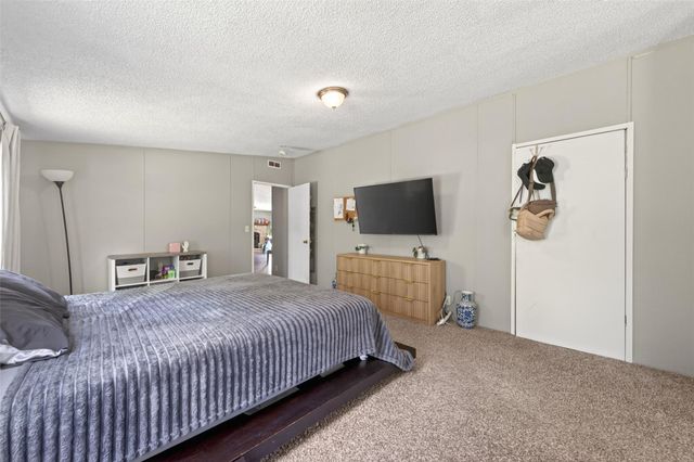 494 Road 5202, Cleveland, TX 77327