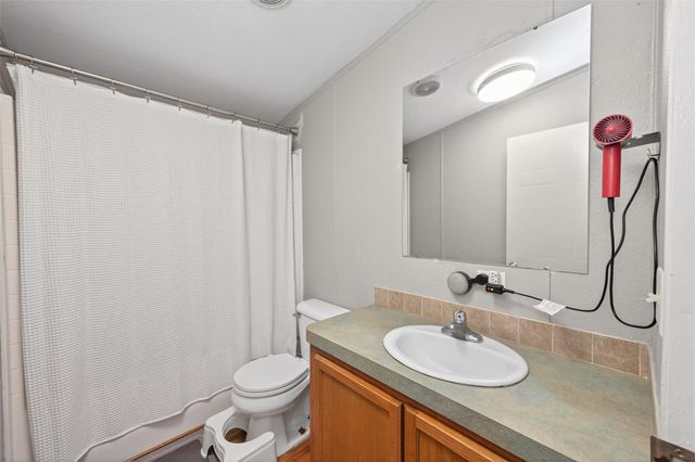 494 Road 5202, Cleveland, TX 77327