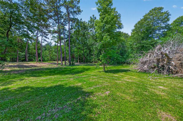 494 Road 5202, Cleveland, TX 77327