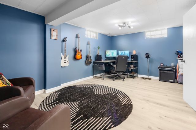 2579 E 400 N, Whiteland, IN 46184