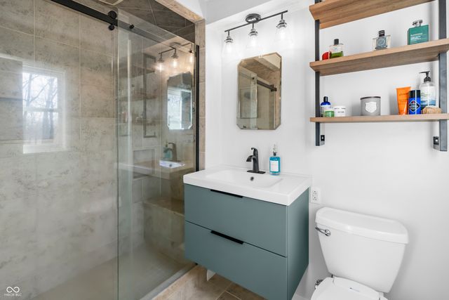 2579 E 400 N, Whiteland, IN 46184