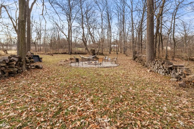 2579 E 400 N, Whiteland, IN 46184