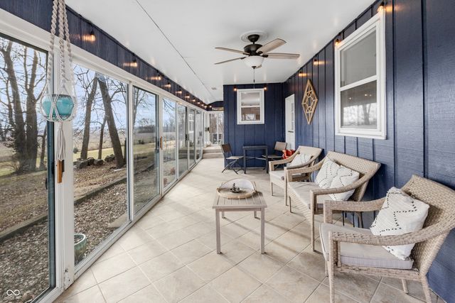 2579 E 400 N, Whiteland, IN 46184