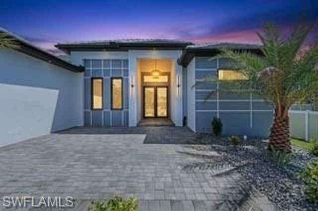 2833 25th AVE, Cape Coral, FL 33914