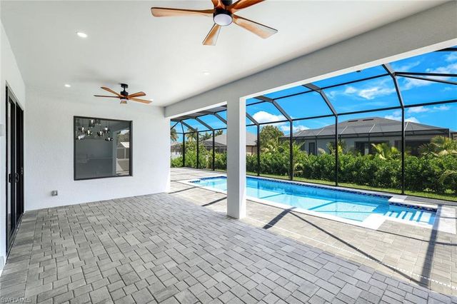 2833 25th AVE, Cape Coral, FL 33914