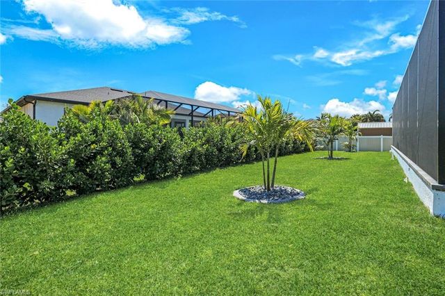 2833 25th AVE, Cape Coral, FL 33914