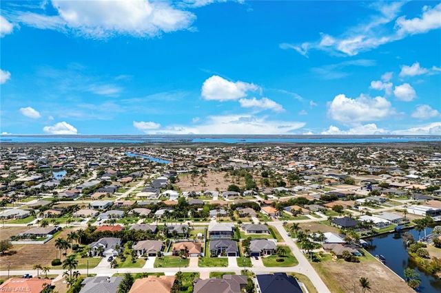 2833 25th AVE, Cape Coral, FL 33914