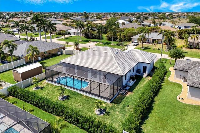 2833 25th AVE, Cape Coral, FL 33914