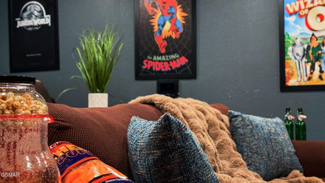 3704 Tilda Hilltop Way, Sevierville, TN 37862