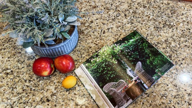 3704 Tilda Hilltop Way, Sevierville, TN 37862