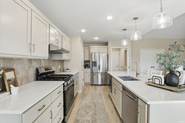 17672 Lakota Court, Huntertown, IN 46748