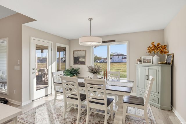 17672 Lakota Court, Huntertown, IN 46748