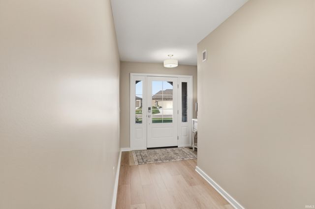 17672 Lakota Court, Huntertown, IN 46748