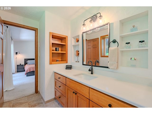 1641 Nw 31ST Ave, Camas, WA 98607