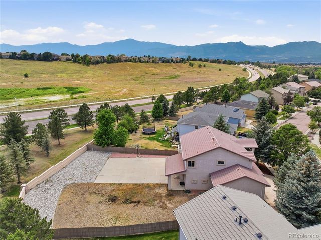 3335 Hollycrest Drive, Colorado Springs, CO 80920