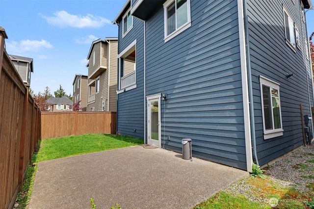18530 46th Avenue SE, Bothell, WA 98012
