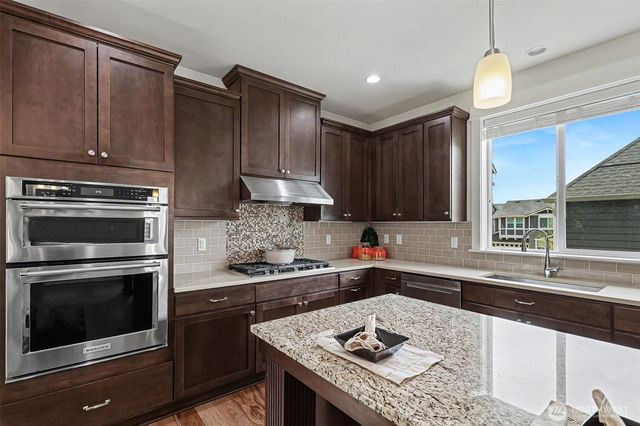 18530 46th Avenue SE, Bothell, WA 98012