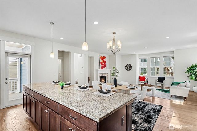 18530 46th Avenue SE, Bothell, WA 98012
