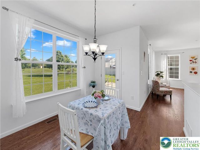 4472 Elmwood Drive, Lower Nazareth Twp, PA 18064