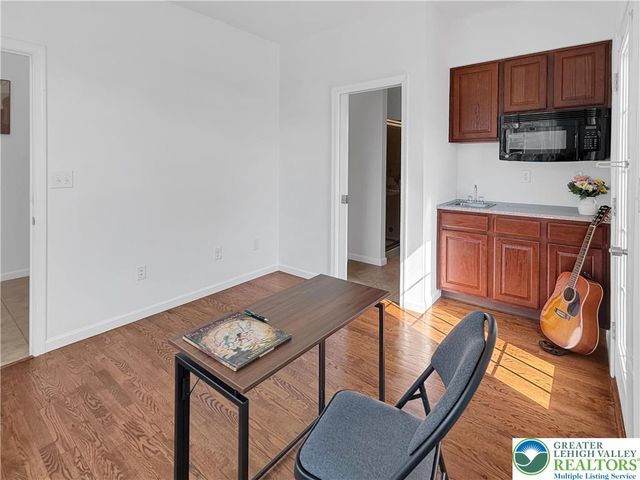4472 Elmwood Drive, Lower Nazareth Twp, PA 18064