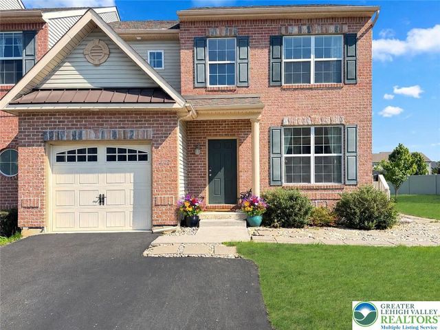 4472 Elmwood Drive, Lower Nazareth Twp, PA 18064