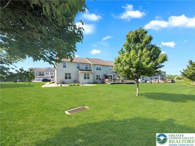 4472 Elmwood Drive, Lower Nazareth Twp, PA 18064